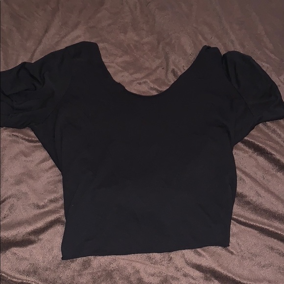 Black Open Back Crop Top - Picture 3 of 3